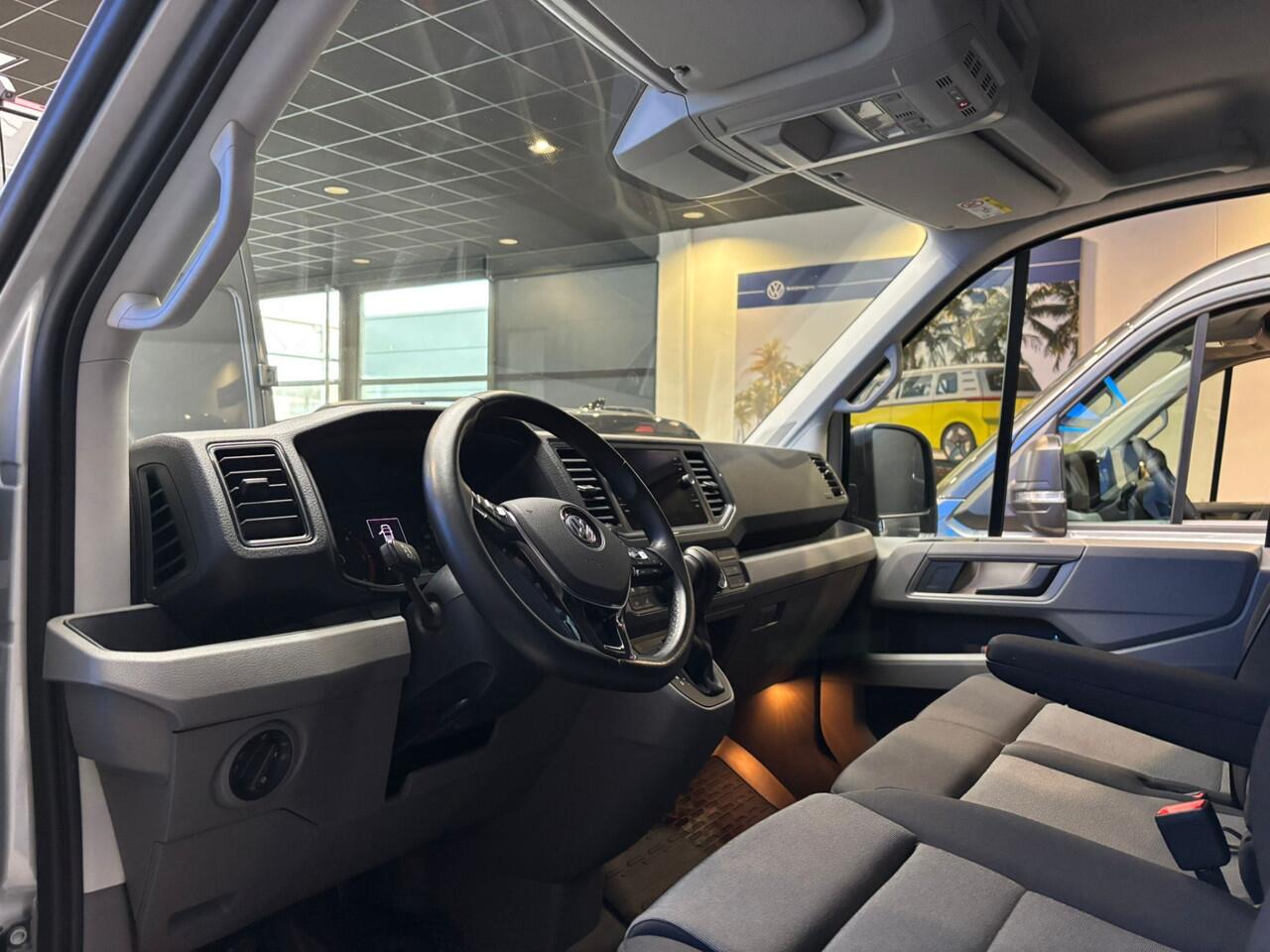 Volkswagen CRAFTER L3H3 2.0 TDI 177pk Automaat 3.0T FWD Exclusive-Edition /BPM-vrij