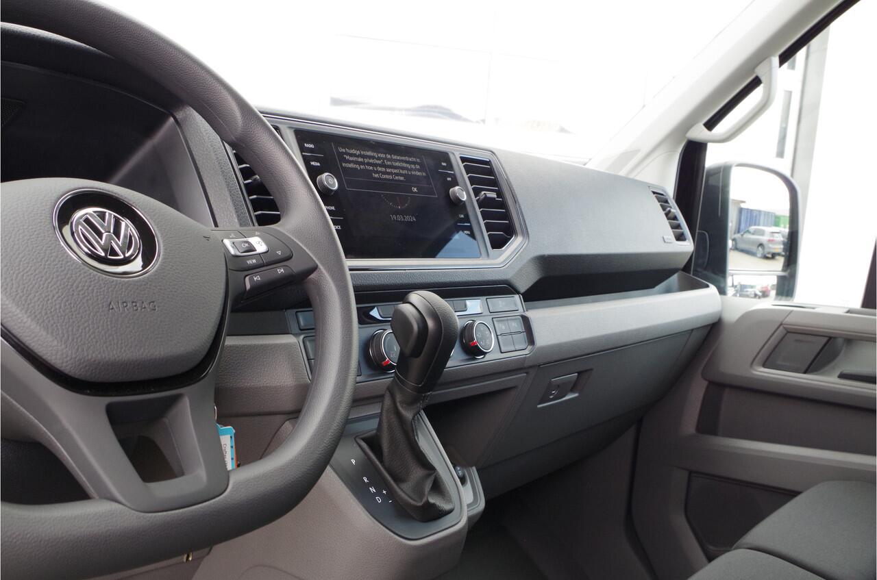 Volkswagen CRAFTER 35t 2.0 TDI L3H3 Highline Exclusive > 177pk/Nu leverbaar geen BPM/Geveerde stoel/LED/Camera/Trekhaak/Adapt. cruise Operational lease ook mogelijk!