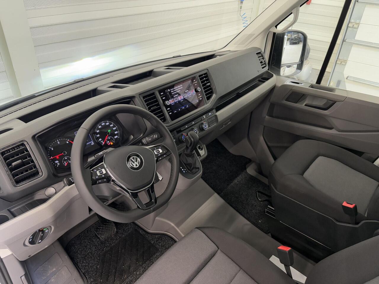 Volkswagen CRAFTER 35 2.0 TDI L3 Highline Pick-Up BPM VRIJ Led, Navi, Ergo comfort