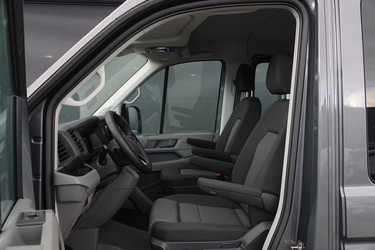 Volkswagen CRAFTER L3H2 | 177Pk Aut. | 30 | Dubbele Cabine | Nieuw Model | 10,4'' Navigatie | 19'' | Indium Grey