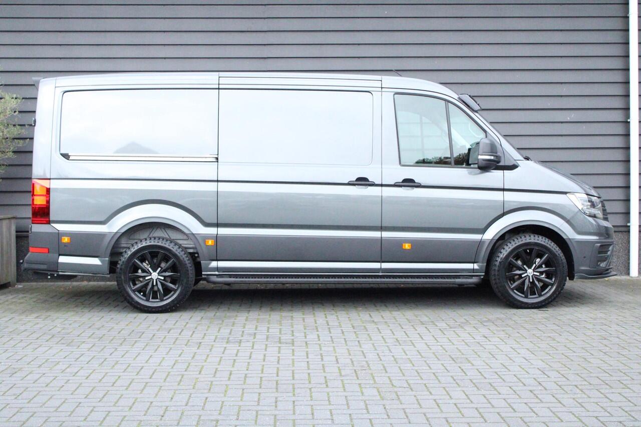 Volkswagen CRAFTER Facelift 30 2.0 TDI 177pk DSG L3H2 Exclusive Facelift Trekhaak Camera Stoelverwarming Led Navigatie