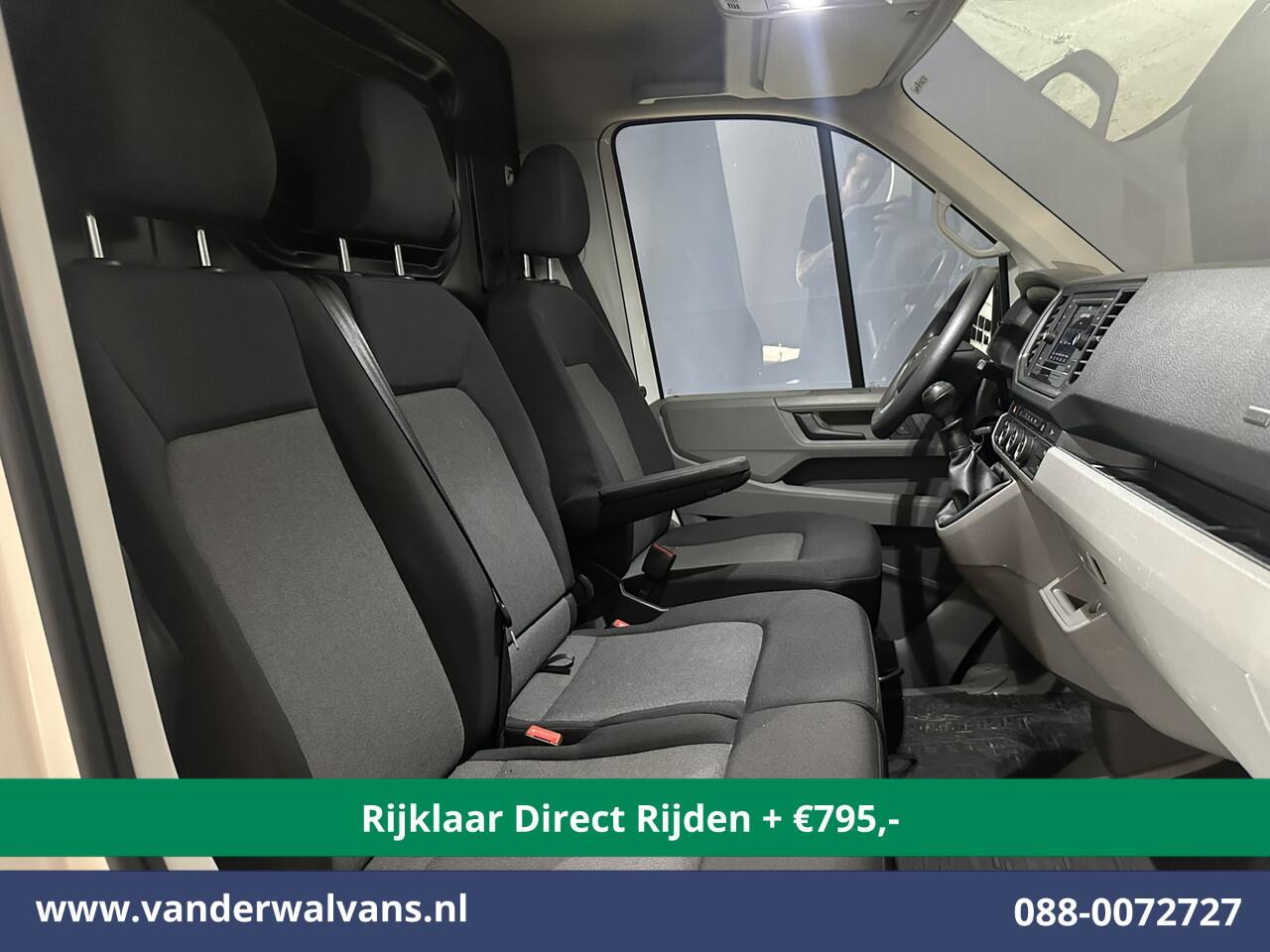 Volkswagen CRAFTER 2.0 TDI 141pk L3H2 (Oude L2H1) Euro6 *Rijklaar Direct Rijden* Airco | Camera | Apple Carplay | 3000kg Trekhaak | Cruisecontrol Android Auto, Parkeersensoren, Bijrijdersbank