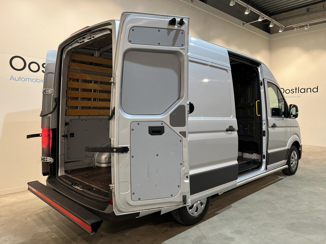 Volkswagen CRAFTER 2.0 TDI L3H3 / Euro 6 / Airco / Cruise Control / 3-Zits / 67.200 KM !!