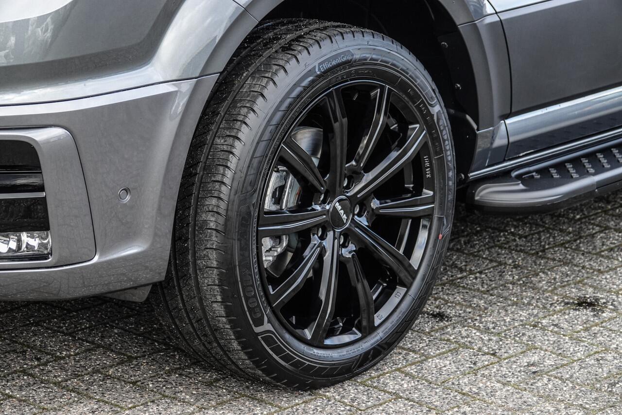 Volkswagen CRAFTER L3H2 177Pk Aut. | 2x Schuifdeur | Nieuw Model | 10,4" Display | 19'' | Indium Grey