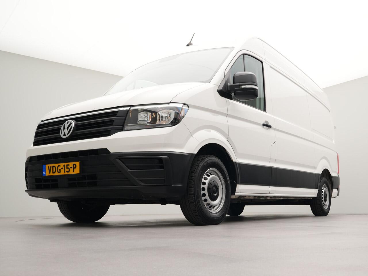 Volkswagen CRAFTER 35 2.0 TDI L3H3 Trendline140pk | Trekhaak | Cruise control | Navigatie | Appconnect | Spraakbediening | 3.5 t trekgew nieuwe L3 H3