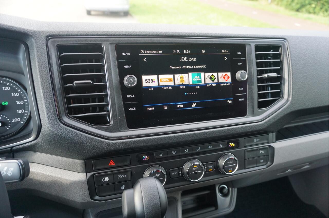 Volkswagen CRAFTER 35 177PK L3H3 AUT BPM VRIJ!! Navi, Cam, ACC, LED, 2x Schuifdeur!! NR. 219