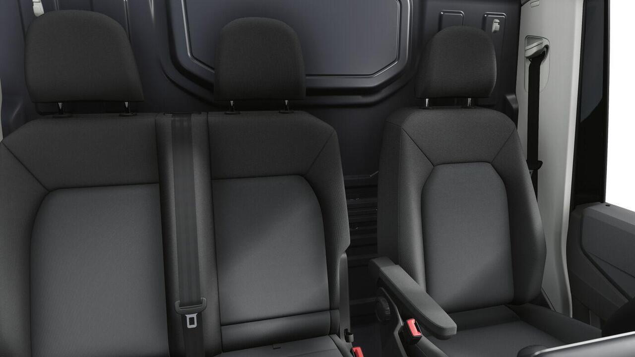 Volkswagen CRAFTER Trendline L3H2 177pk GVW 3.5T BPM vrij | diefstalalarm | bijrijdersbank | metallic | navigatie