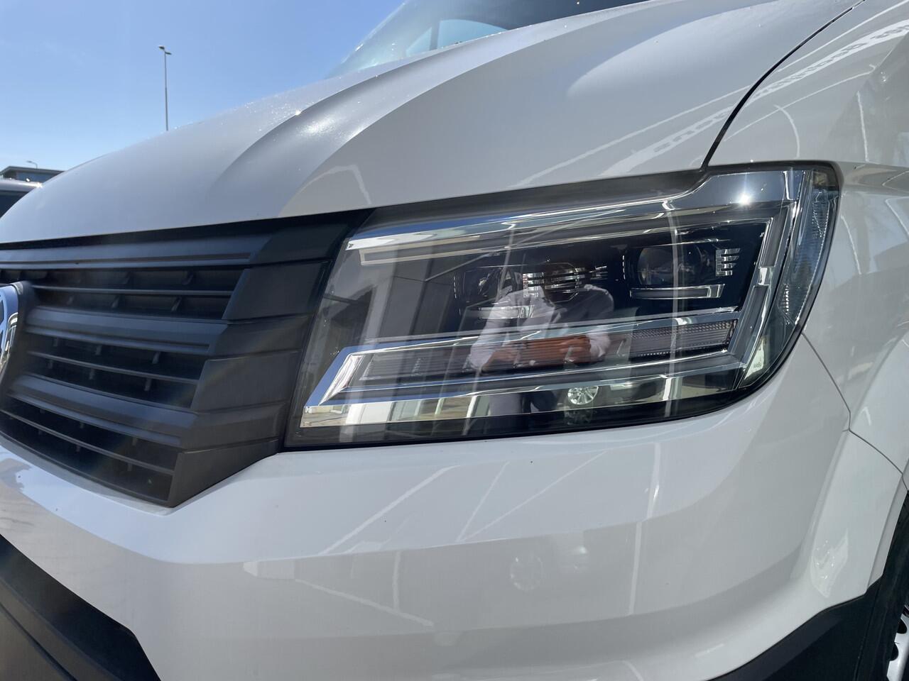 Volkswagen CRAFTER 35 2.0 TDI L3H3 Trendline 140PK hand facelift