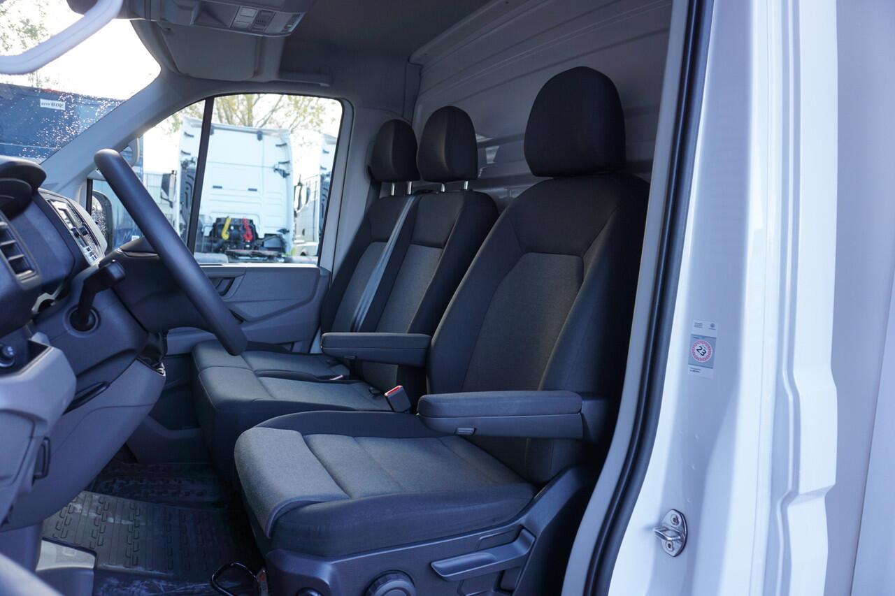 Volkswagen CRAFTER 50 177 PK Bakwagen Laadklep 750 KG Dubbellucht Apple Carplay Cruise Control