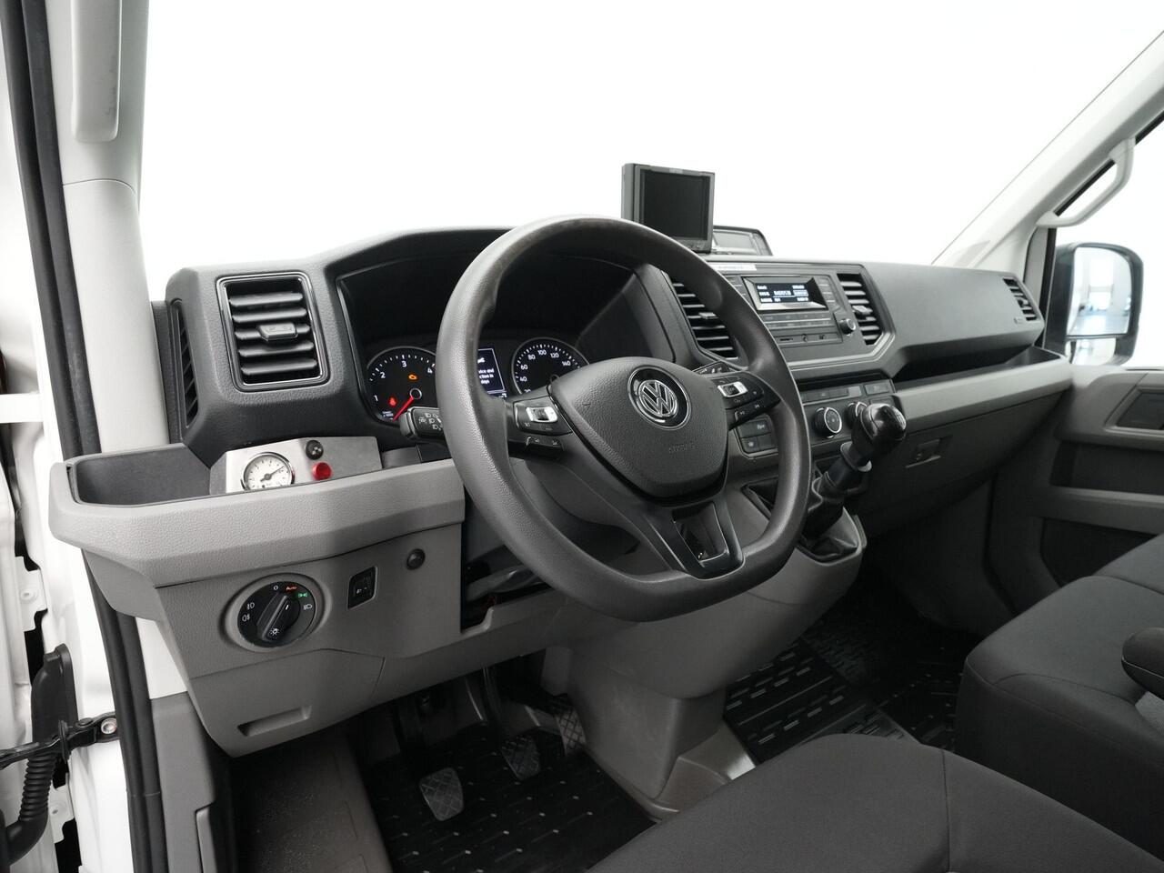 Volkswagen CRAFTER 50 2.0 TDI L3 DL Comfortline Clixtar laadvermogen BE 2950 kg luchtvering Laadklep schuifzeil