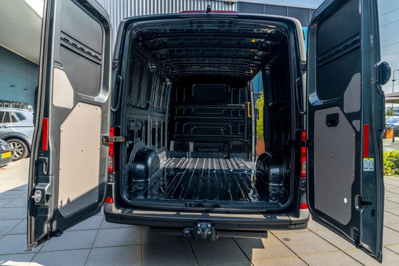 Volkswagen CRAFTER GP L3H2 2.0 TDI 140pk 3.5T FWD Trendline /Direct leverbaar /BPM-vrij