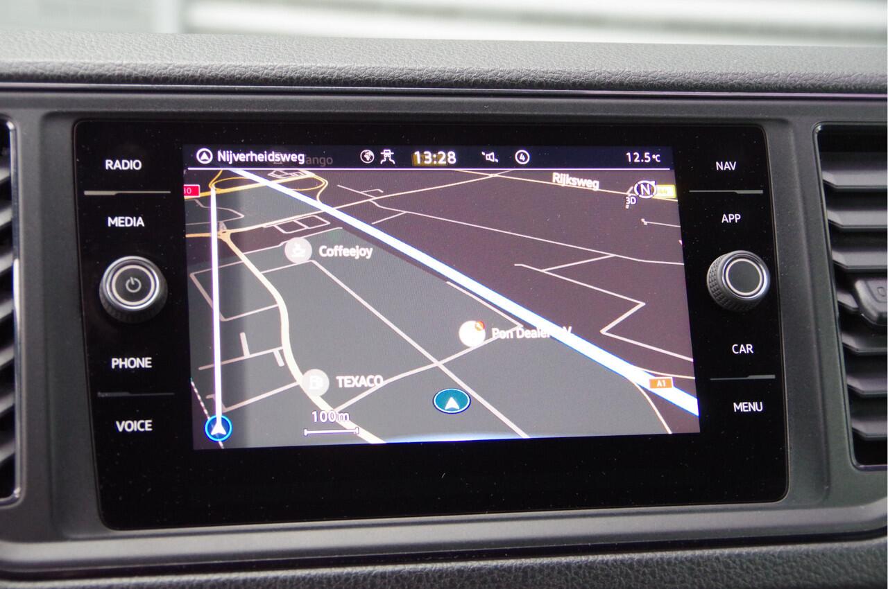 Volkswagen CRAFTER 35 2.0 TDI L3H3 177PK AUT. 2X SCHUIFDEUR, LED, LEDER, TREKHAAK, ZONNEKLEP LED, CAMERA, CRUISE, NAVI, AIRCO