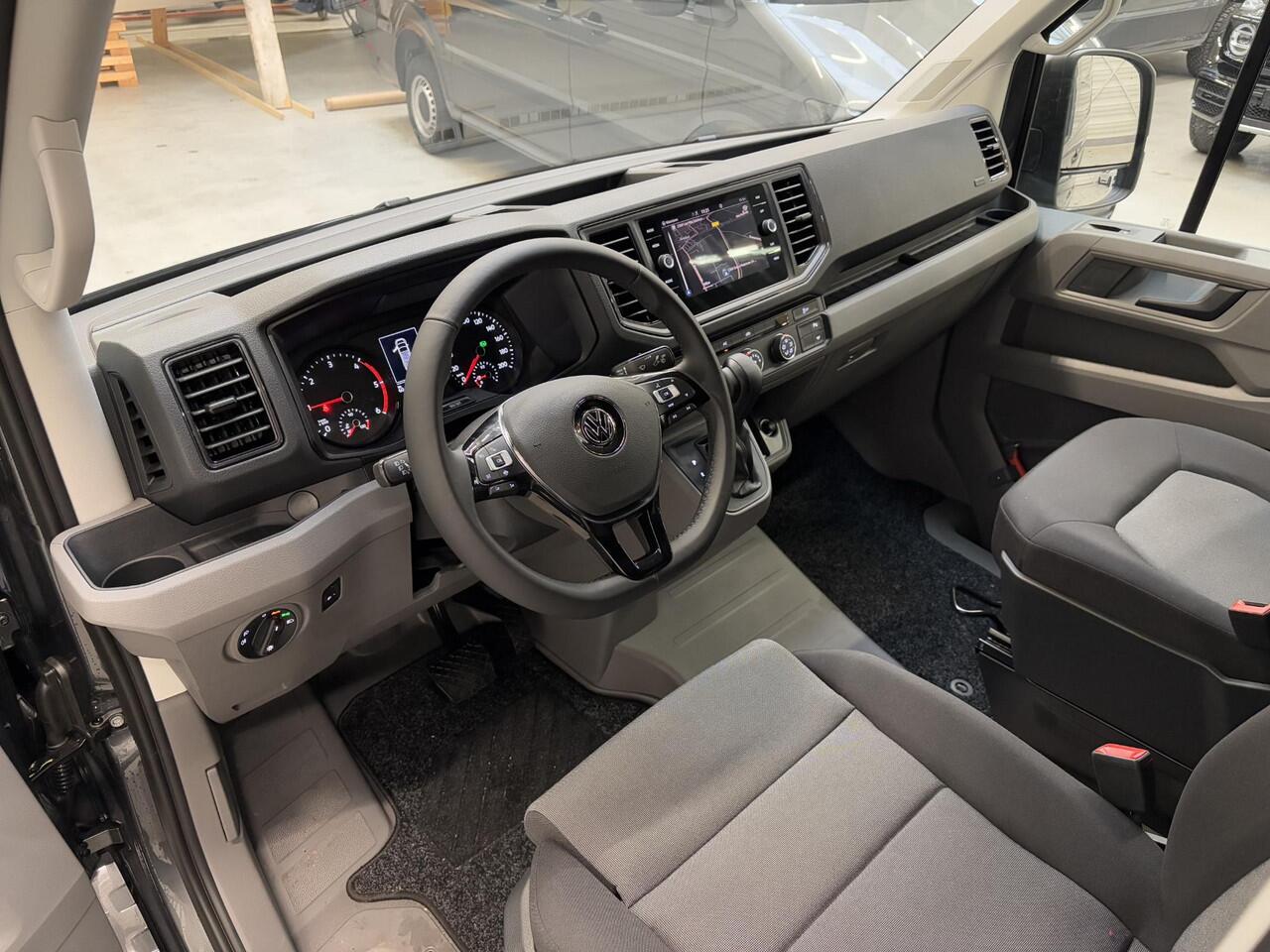 Volkswagen CRAFTER 30 2.0 TDI L3H3 Highline