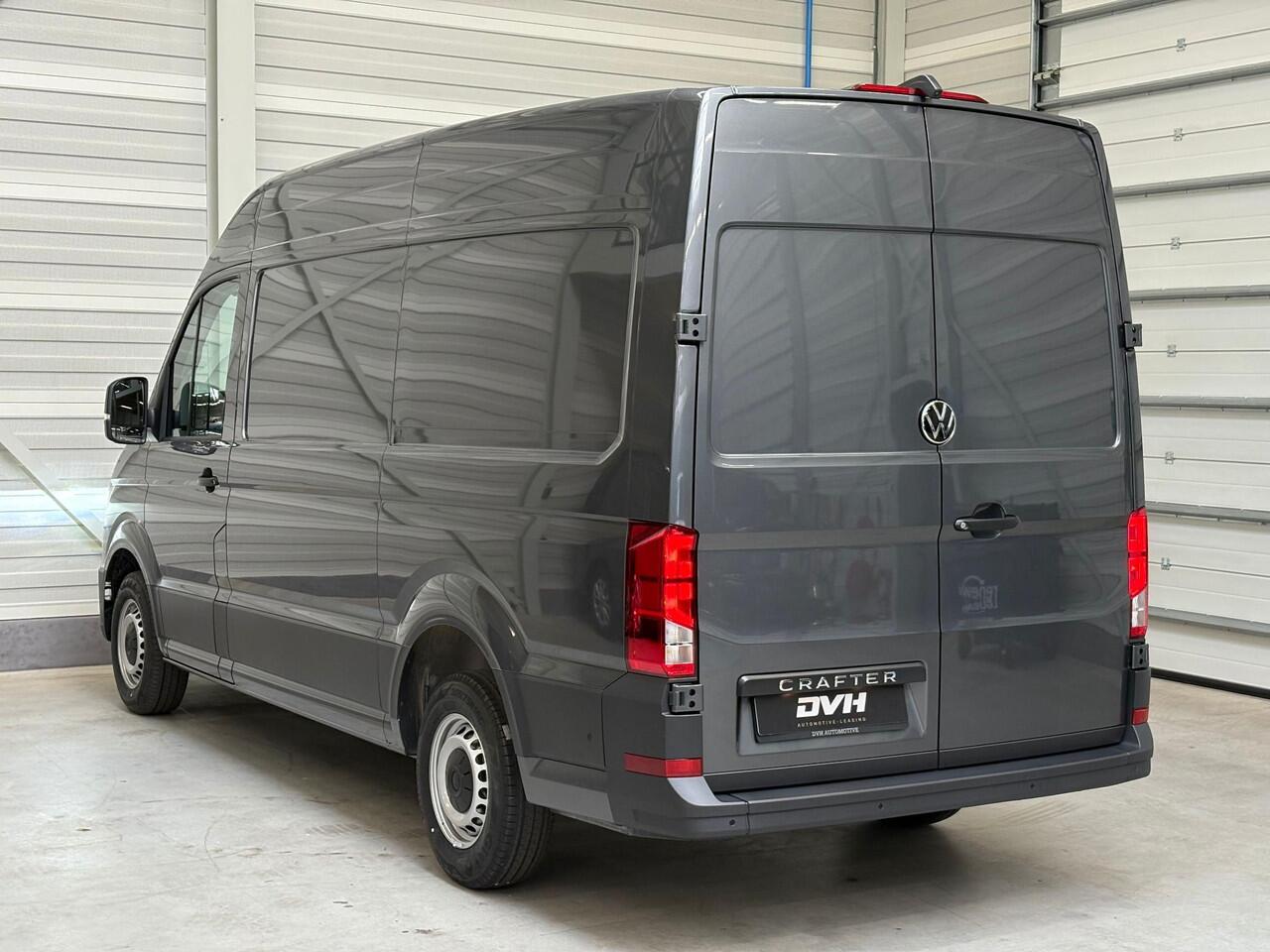Volkswagen CRAFTER GP 30 2.0 TDI L3H3 Highline Facelift Nieuw model