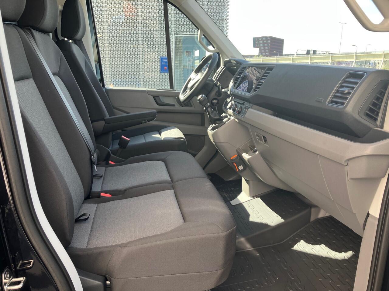 Volkswagen CRAFTER 35 2.0 TDI 177 PK 6-hand L3H3 Exclusive