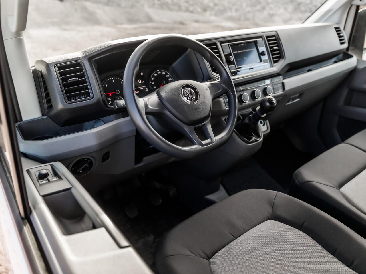 Volkswagen CRAFTER 35 2.0 TDI L4H3 (EURO 6, DUBBELE SCHUIFDEUREN, APPLE CARPLAY, CAMERA, AIRCO, ELEK RAMEN, 3 ZITPLAATSEN, BLUETOOTH, NIEUWE APK, NIEUWSTAAT)