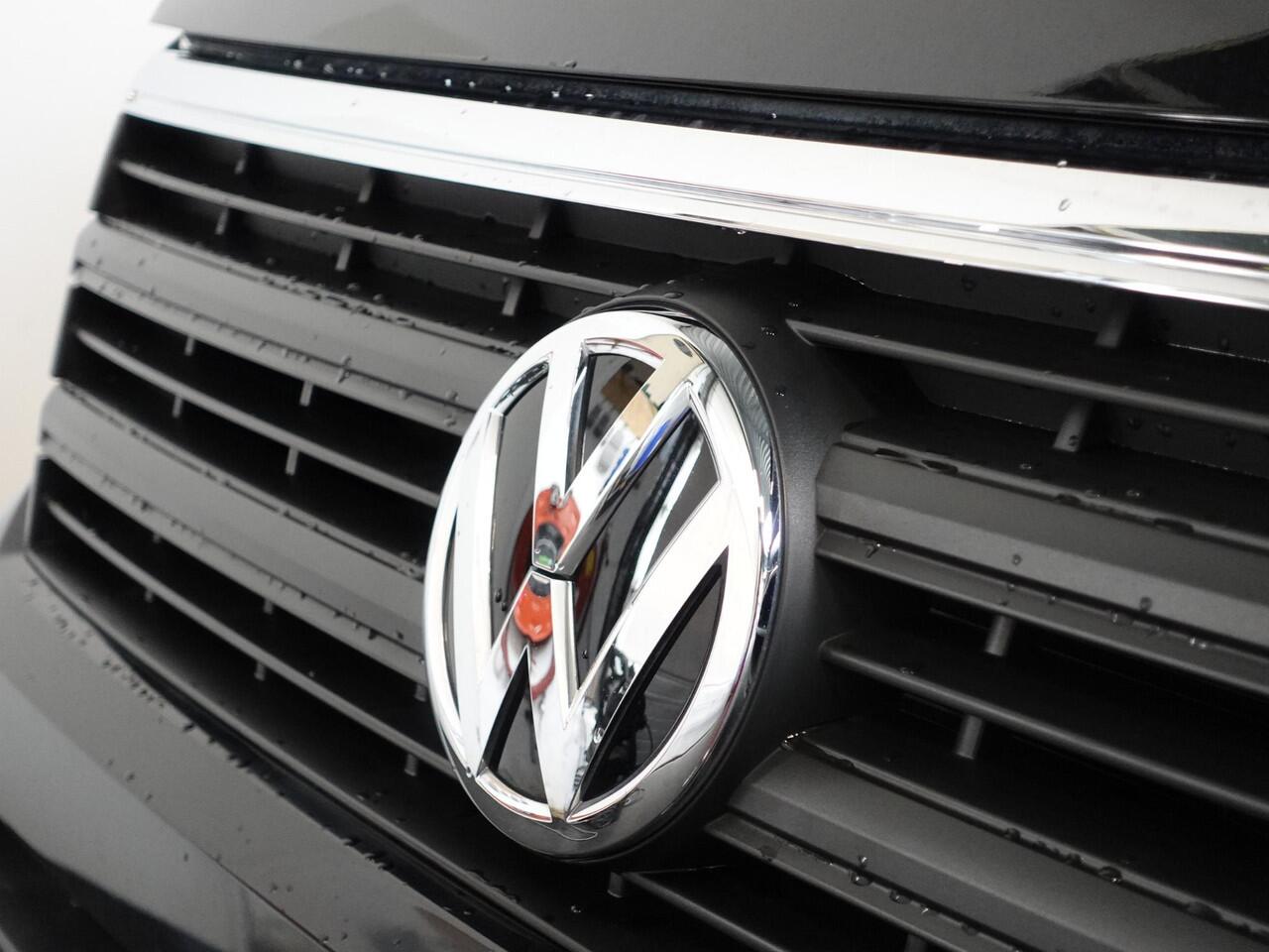 Volkswagen CRAFTER 2.0 TDI 177pk Automaat L3H3 / L2H2 Highline Airco App-connect ACC Camera Trekhaak