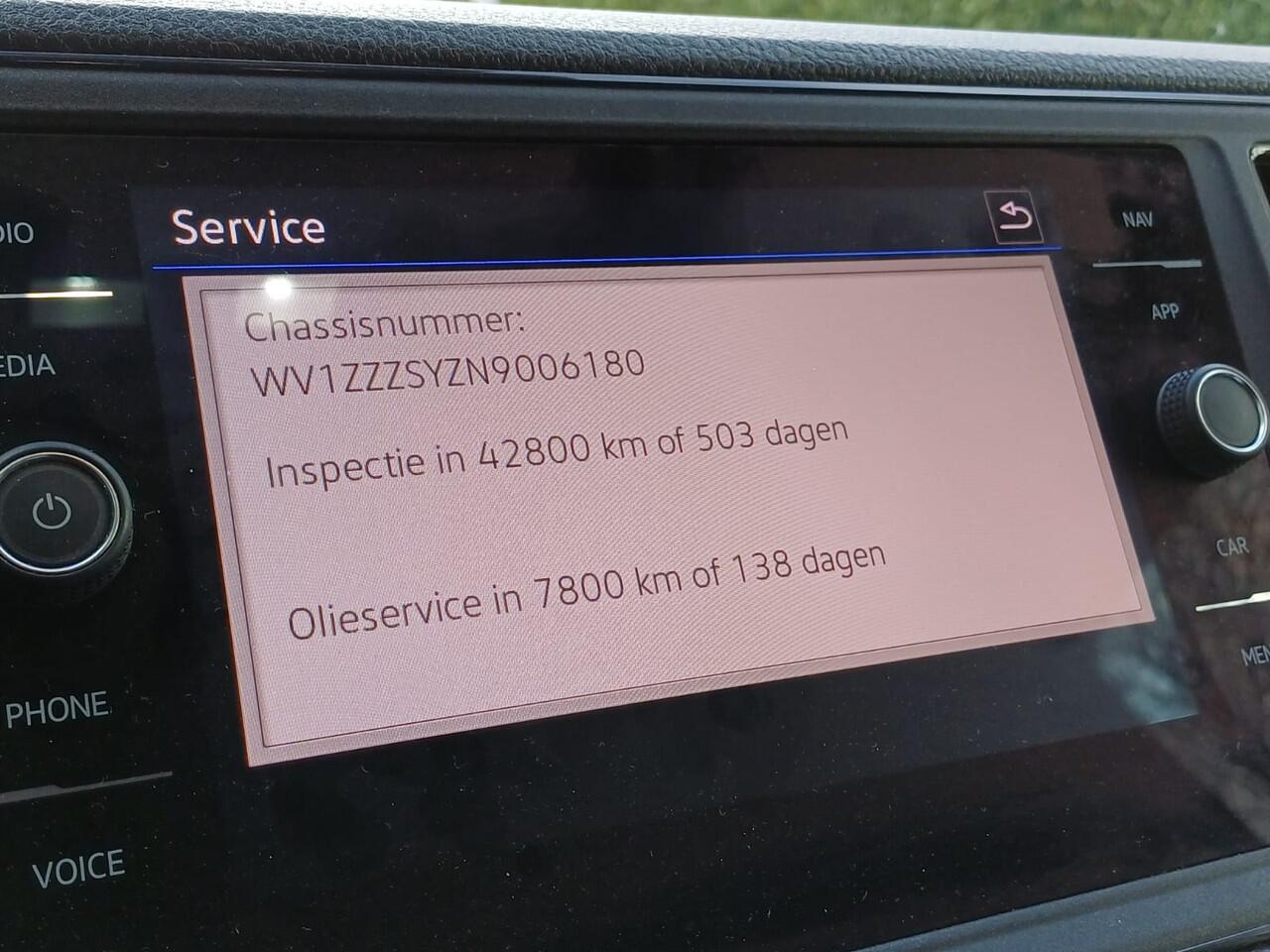Volkswagen CRAFTER 35 2.0 TDI L3H3 Highline | 3 PERS | NAVI | PDC V+A | BETIMMERD | TREKHAAK |