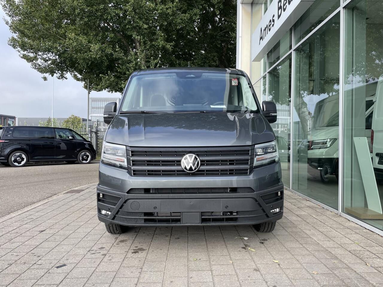 Volkswagen CRAFTER 30 2.0 TDI L3H2 Highline 140pk Auto | Camera | App connect