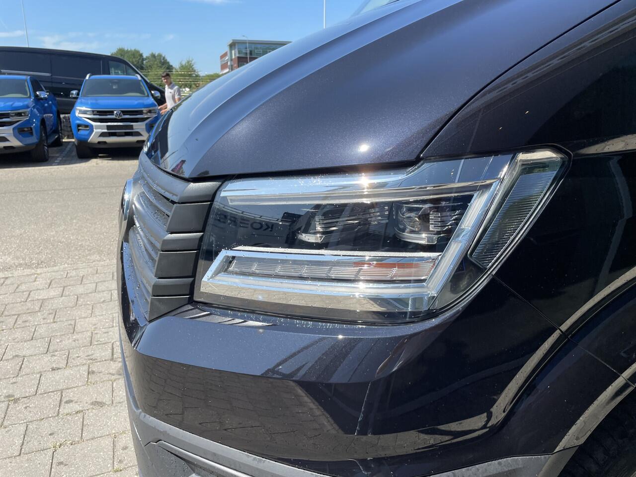 Volkswagen CRAFTER 30 2.0 TDI L3H2 Highline 140 Pk Automaat | Trekhaakvoorbereiding | App-connect | 3 Zits