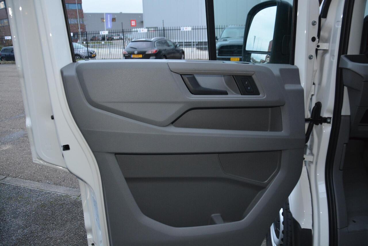 Volkswagen CRAFTER 35 2.0 TDI L4H3 Comfortline EURO VI | Geveerde stoel