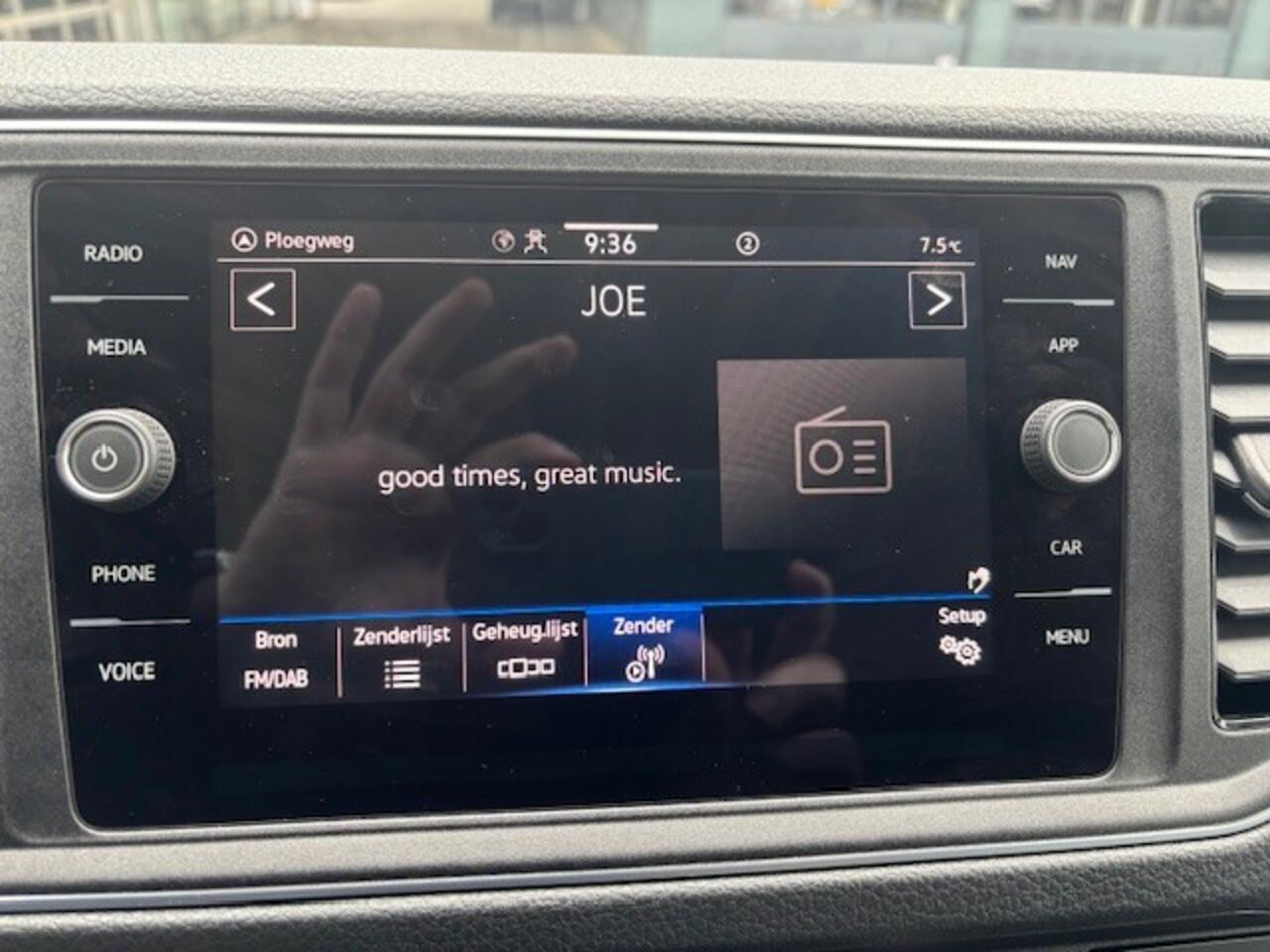 Volkswagen CRAFTER L3H3 2.0 TDI 140pk 3.5T Exclusive-Edition /BPM-vrij