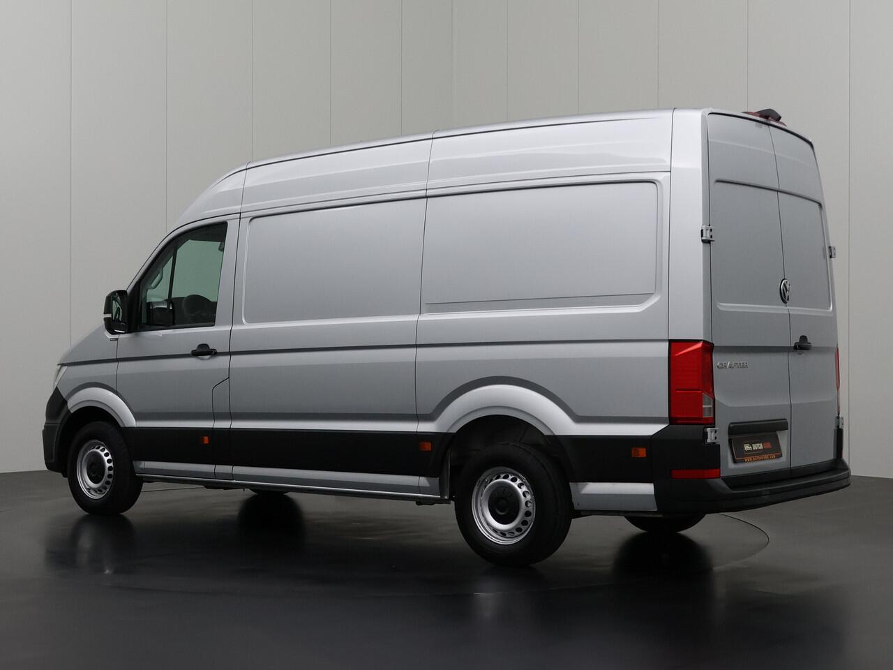 Volkswagen CRAFTER 2.0TDI 140PK DSG Automaat L3H3 | Led | Standverwarming | Navigatie | Camera | Multimedia | Betimmering | Airco | Cruise