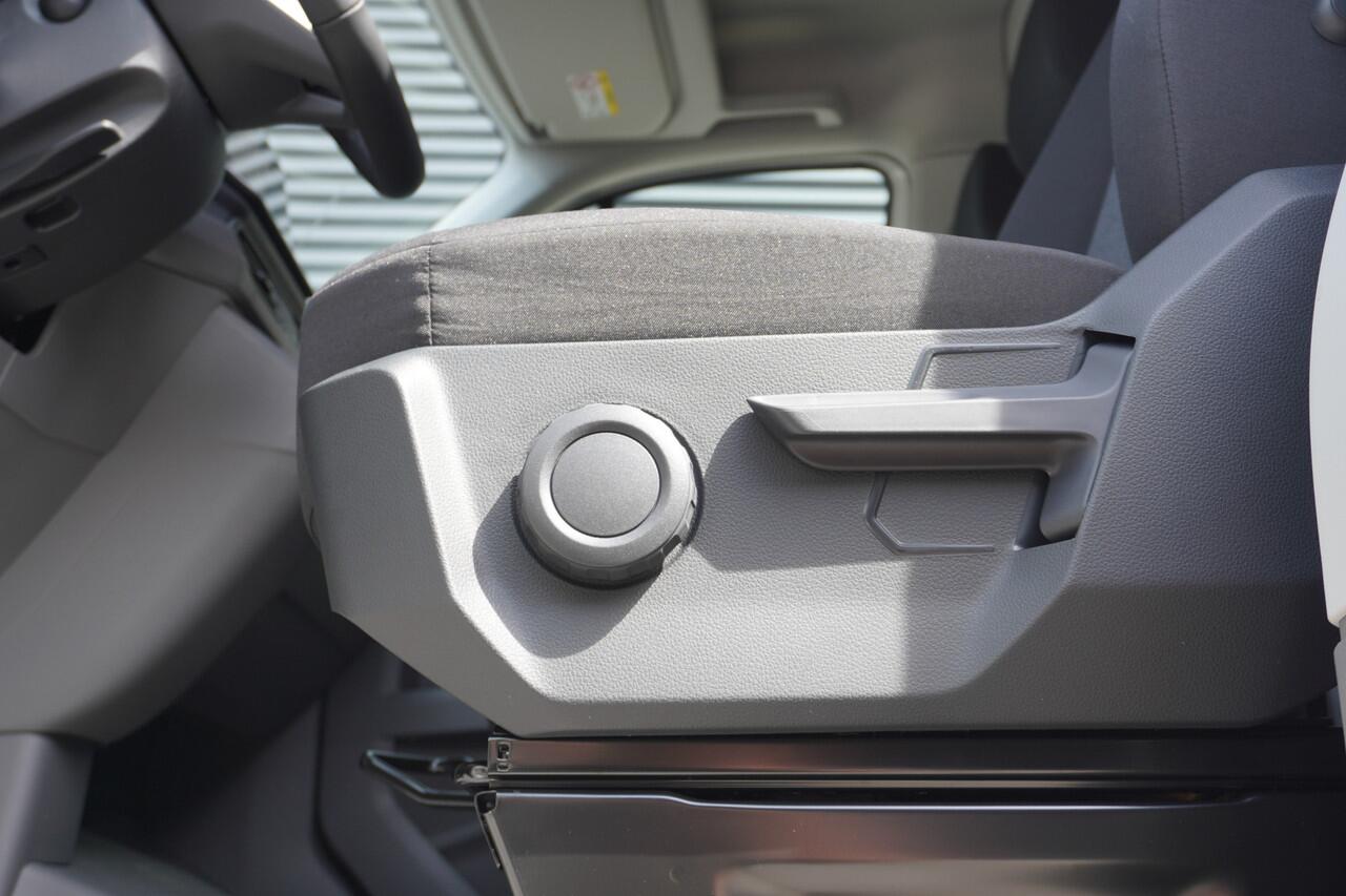 Volkswagen CRAFTER 30 2.0 TDI L3H3 177 PK Aut. Exclusive, LED koplampen, Adaptive cruise control, Alarm, Stuurverwarming