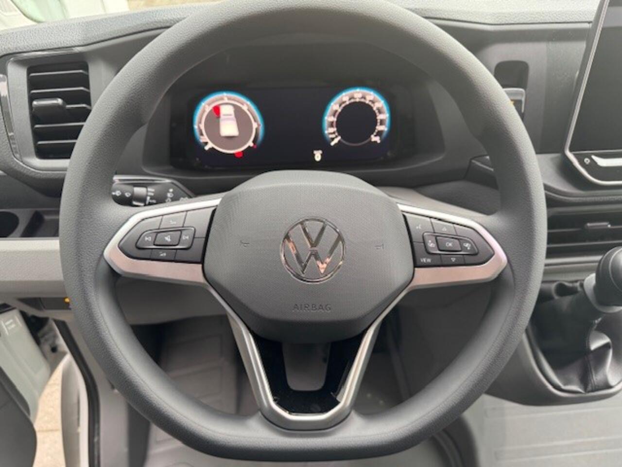 Volkswagen CRAFTER 50 (3.5t teruggekeurd) 2.0 TDI 164 pk L4 DL DC RWD | PDC | Tachograaf | 7 zitplaatsen | Trekhaak