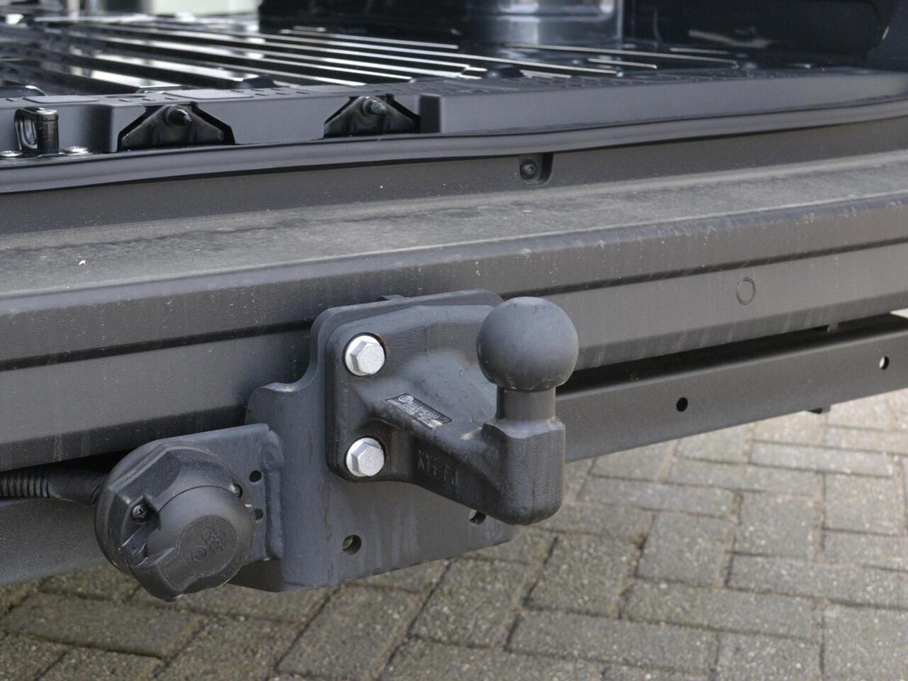 Volkswagen CRAFTER Bedrijfswagens 35 Exclusive 2.0TDi 140pk Automaat L3H3 368600