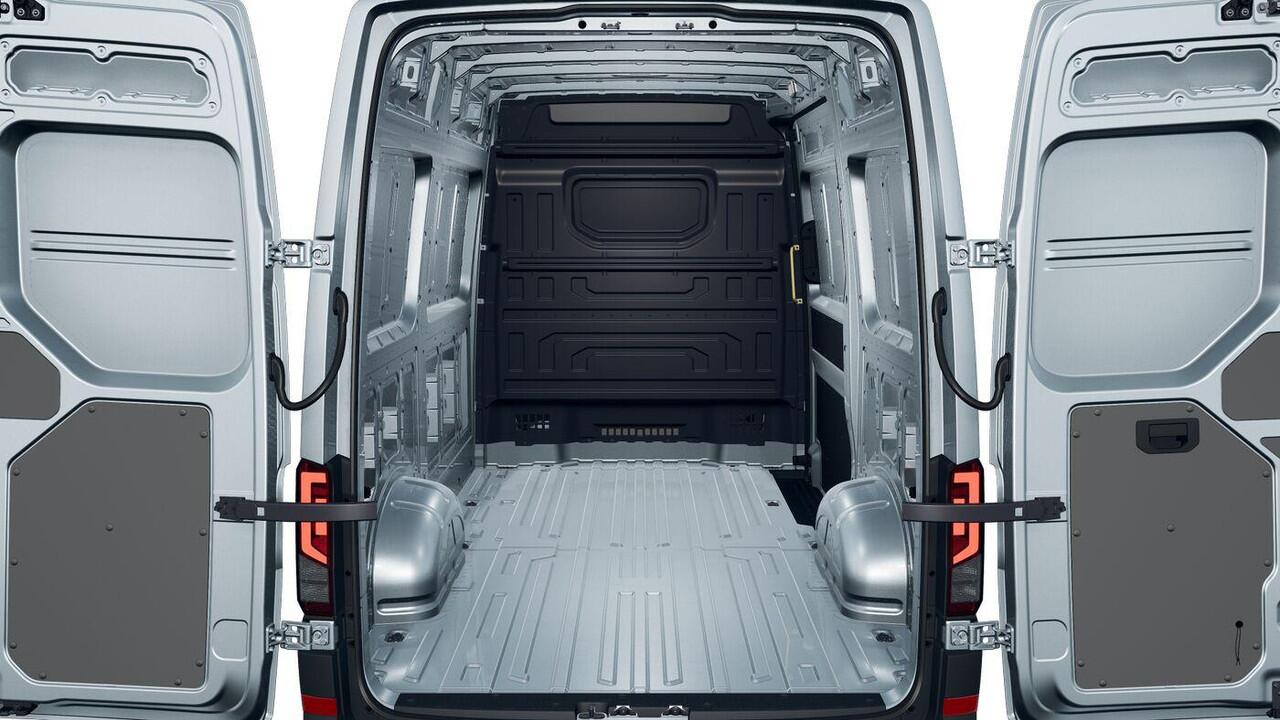 Volkswagen CRAFTER Exclusive L3H3 177pk GVW 3.5T BPM vrij | metallic | navigatiepakket | Camera | LM Velgen