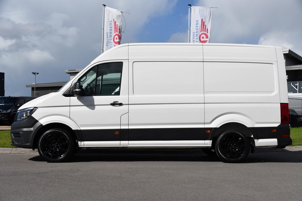 Volkswagen CRAFTER 35 2.0 TDI L3H3 PB Edition Camera, Cruise, Carplay, Trekhaak, multimedia, 140pk, Automaat, Uniek!