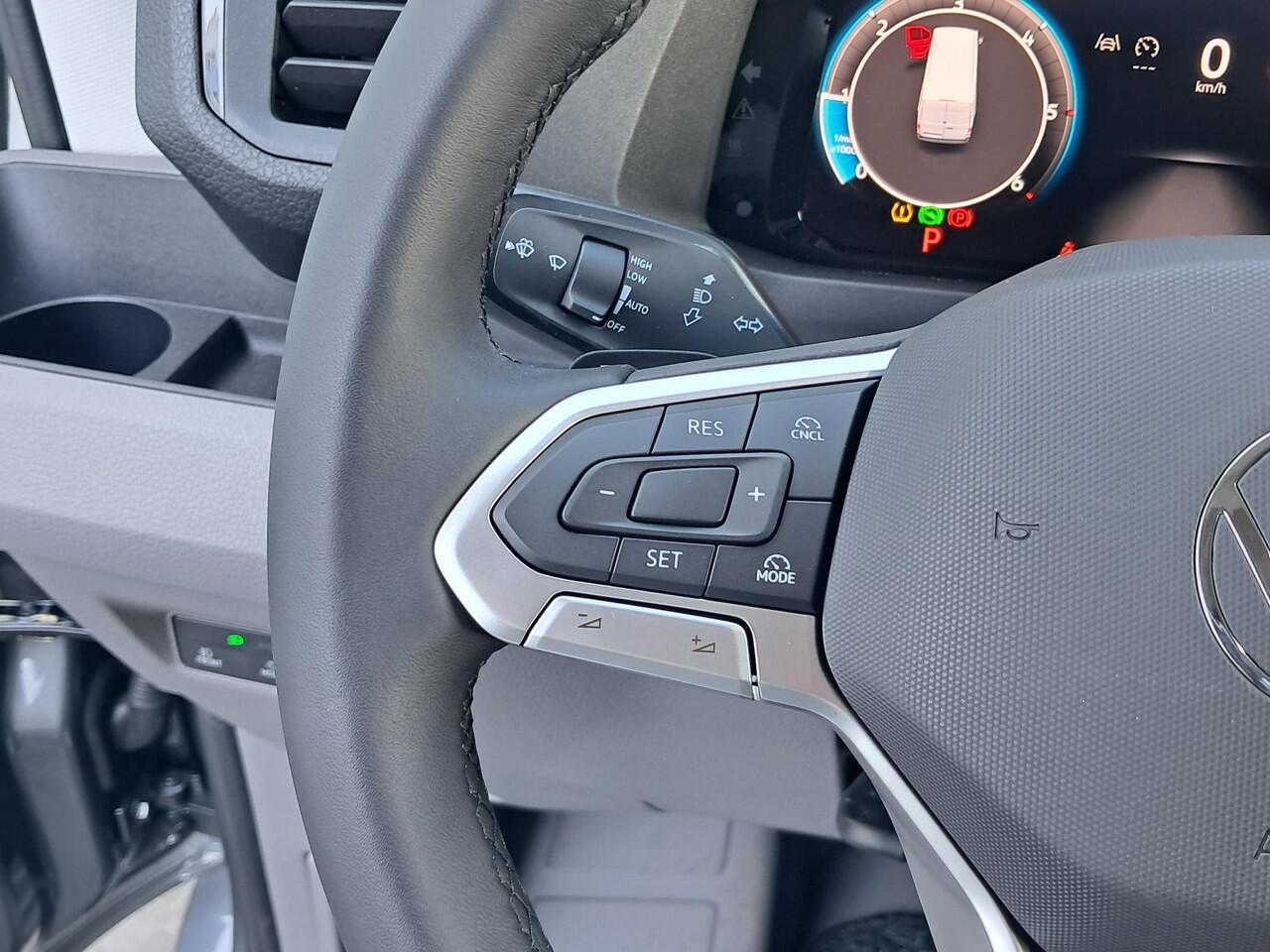 Volkswagen CRAFTER Highline 35 L3H2 2.0 TDI EU6 130 kW (177 pk)