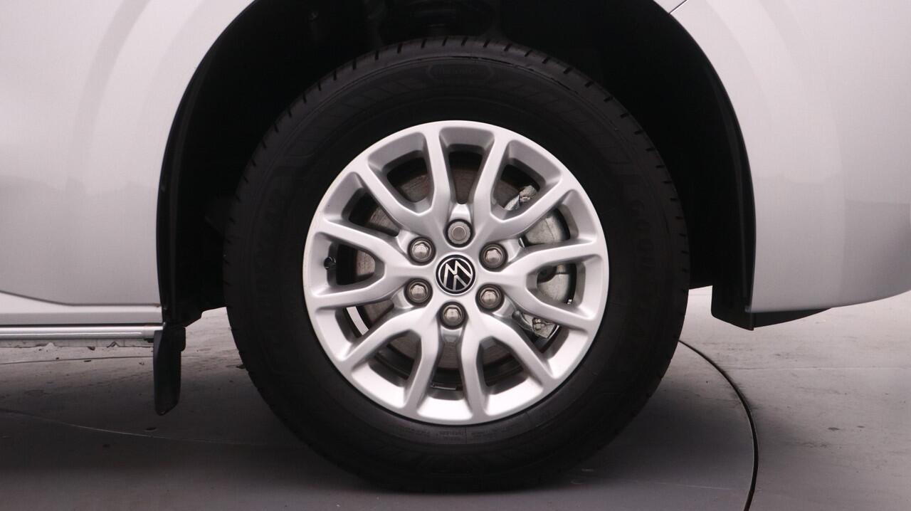 Volkswagen E-Transporter L2H1 64kWh 218pk RWD 3.2T Style-Intro /Direct leverbaar