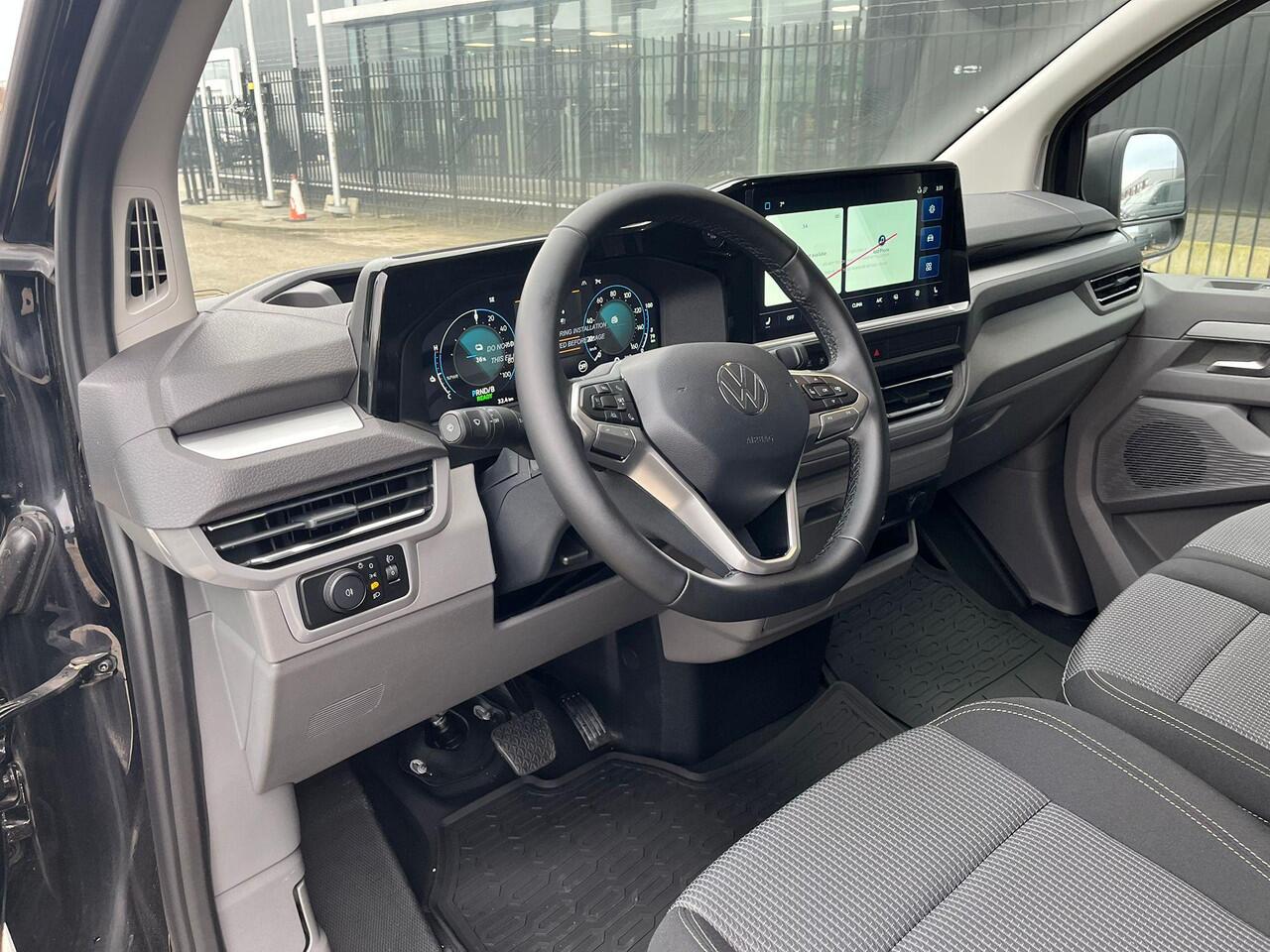 Volkswagen E-Transporter Bedrijfswagens Life L2 160 kW (218 pk) Elektrische aandrijving | Vaste trekhaak | Voorbereiding voor vw connect en vw connect plus | Bestuurdersassistentiepakket plus | Achterdeuren zonder ruit |