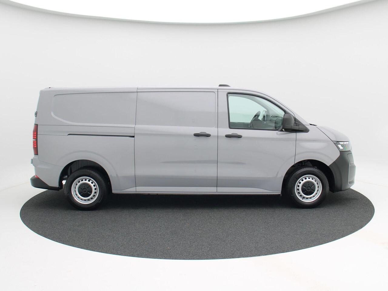 Volkswagen E-Transporter L2 64kWh 218 pk | Trekhaak | Achterdeuren | Bijrijdersbank |
