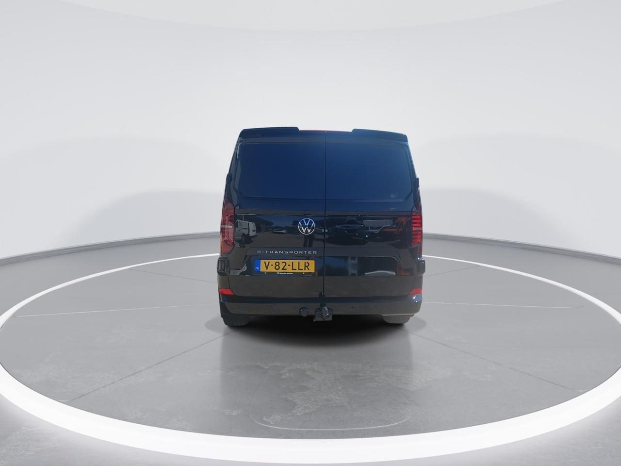 Volkswagen E-Transporter 32 L2H1 Bulli 64 kWh