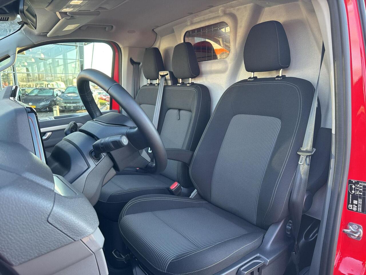 Volkswagen E-Transporter 32 L1H1 Life 64 kWh | 2x schuifdeur | 218pk | Trekhaak | LED | Op voorraad |