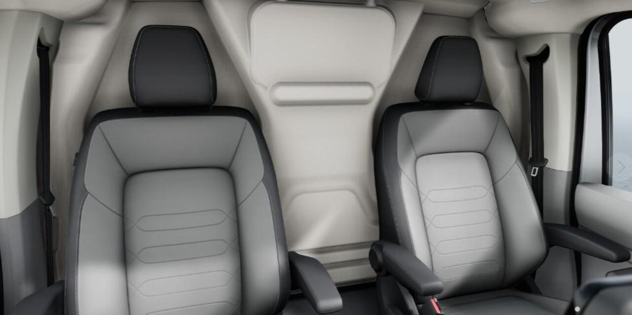 Volkswagen E-Transporter Bedrijfswagens Bulli L2 286pk 64kWh Elektrische aandrijving | Accu 95Ah (AGM) | Lichtmetalen velgen 17" (6,5 J 17) "Le Mans" (glanzend zwart) | Achterdeuren zonder ruit | Binnenspiegel met digitaal display en dashcamfunctie via app |