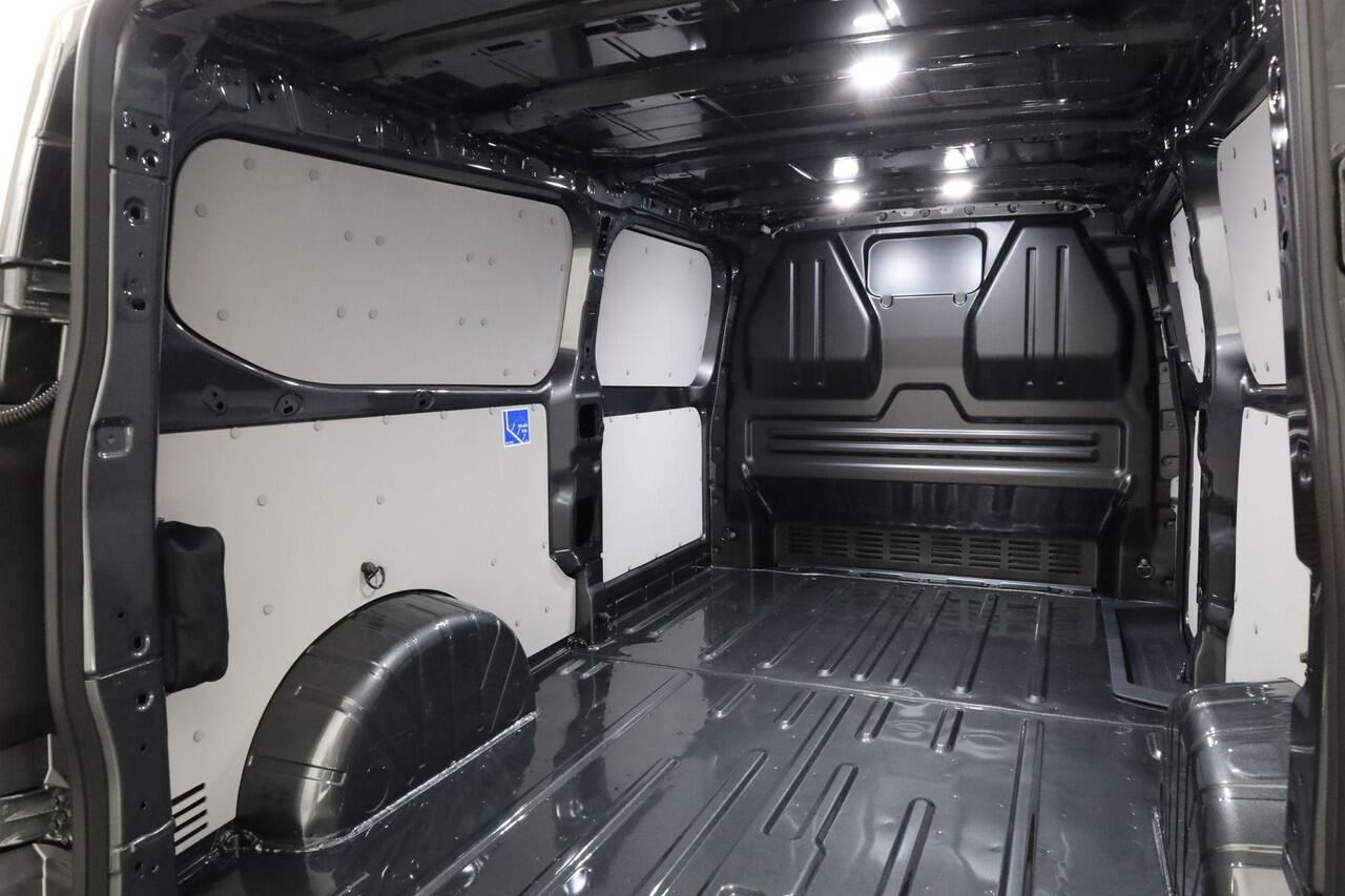 Volkswagen E-Transporter Bulli 210 kW /286 pk L2 3500 mm