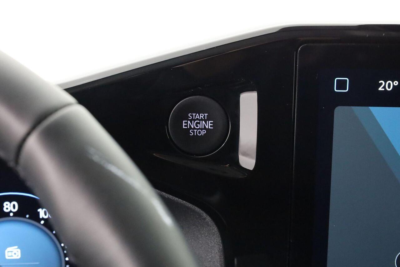 Volkswagen E-Transporter Life Intro 160 kW 218 pk L2 3500 mm | LED | Camera | Trekhaak