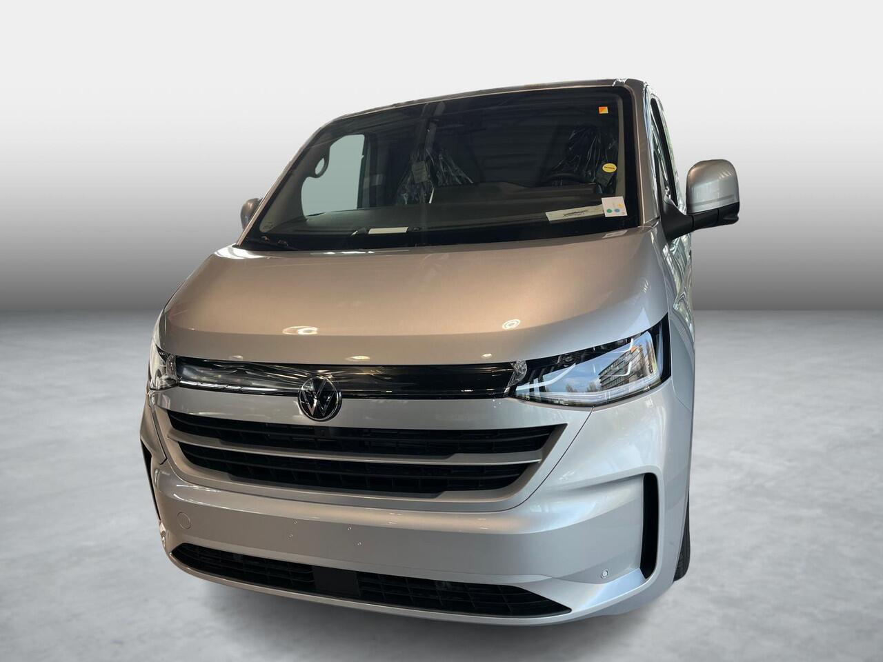 Volkswagen E-Transporter Bedrijfswagens Bulli L2 286pk 64kWh Elektrische aandrijving | Accu 95Ah (AGM) | Lichtmetalen velgen 17" (6,5 J 17) "Le Mans" (glanzend zwart) | Achterdeuren zonder ruit | Binnenspiegel met digitaal display en dashcamfunctie via app |