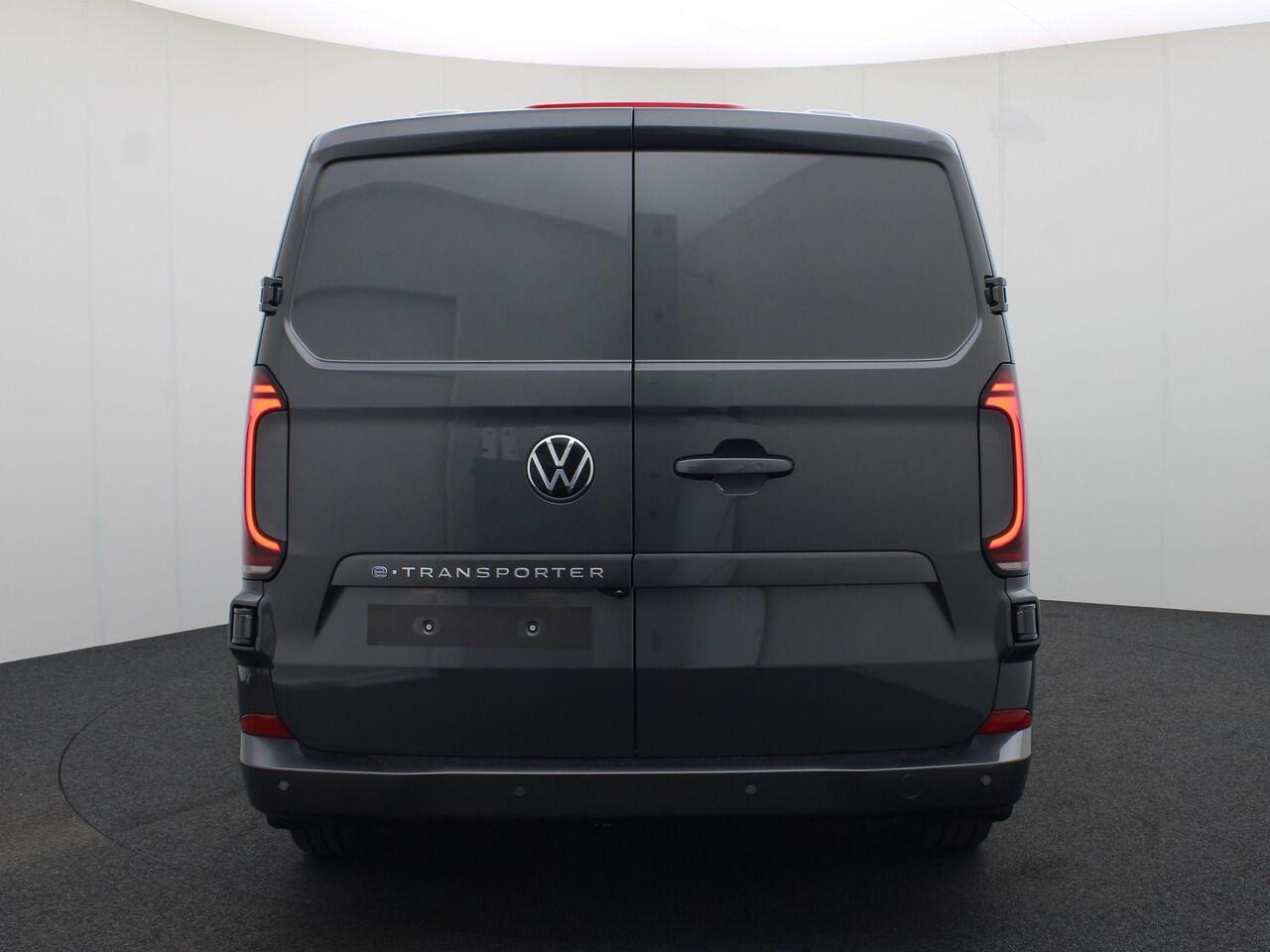 Volkswagen E-Transporter Bedrijfswagens Bestelwagen Bulli 64kWh 286pk L2 700165