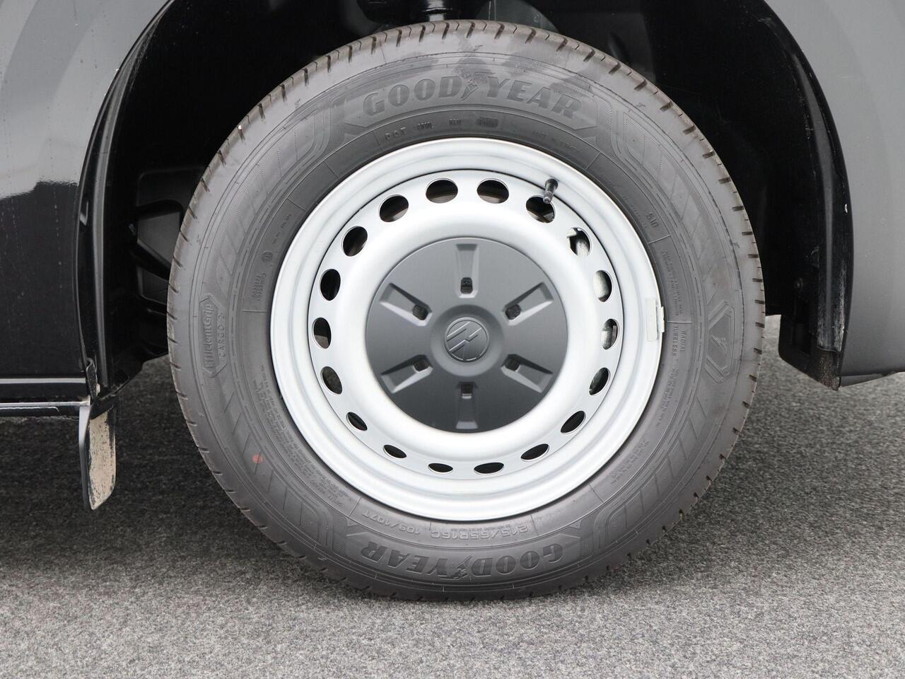 Volkswagen E-Transporter Bedrijfswagens Life L2 218 pk | Trekhaak | Stoelverwarming | Achterdeuren | Trekhaak | 5 jaar gratis onderhoud | 8 jaar garantie op de accu |