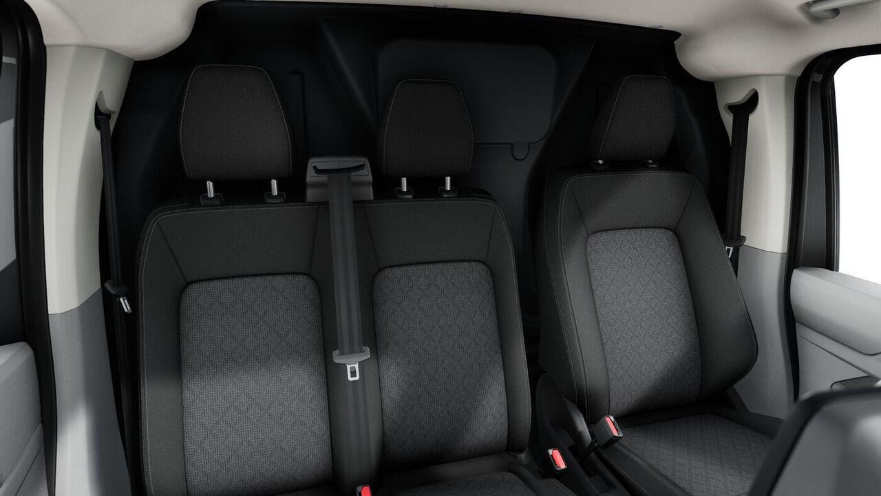 Volkswagen E-Transporter L2 160kW 218pk | Trekhaak | Navigatie | 2x Schuifdeur | Apple Carplay/Android Auto | Alarm | All season banden