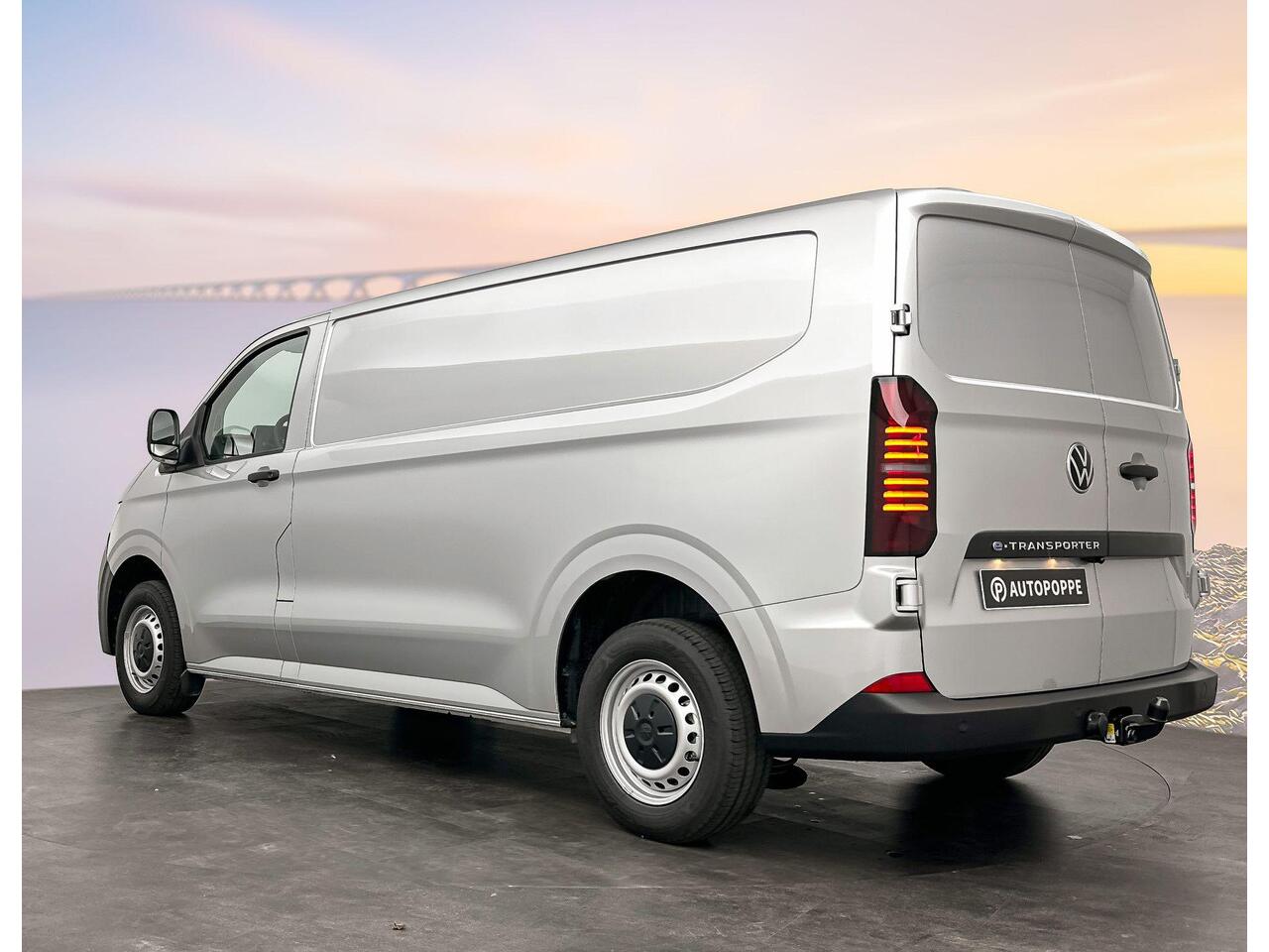 Volkswagen E-Transporter Bedrijfswagens Life Intro L2 Elektromotor 160 kW (218 pk) 3500 mm