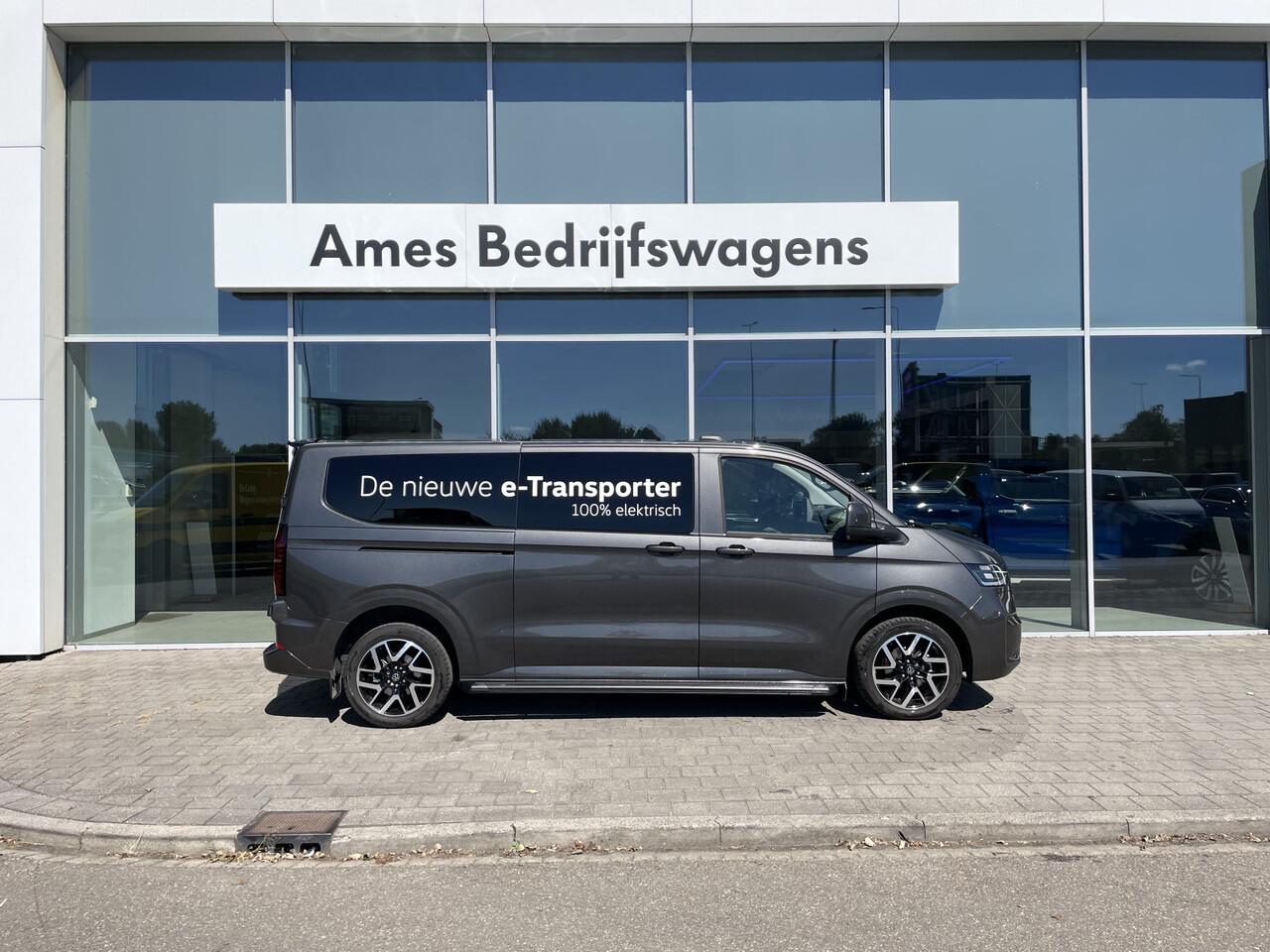 Volkswagen E-Transporter 32 L2H1 Style 64 kWh 995.- per maand all in! | 286 PK | Trekhaak | App Connect | Camera