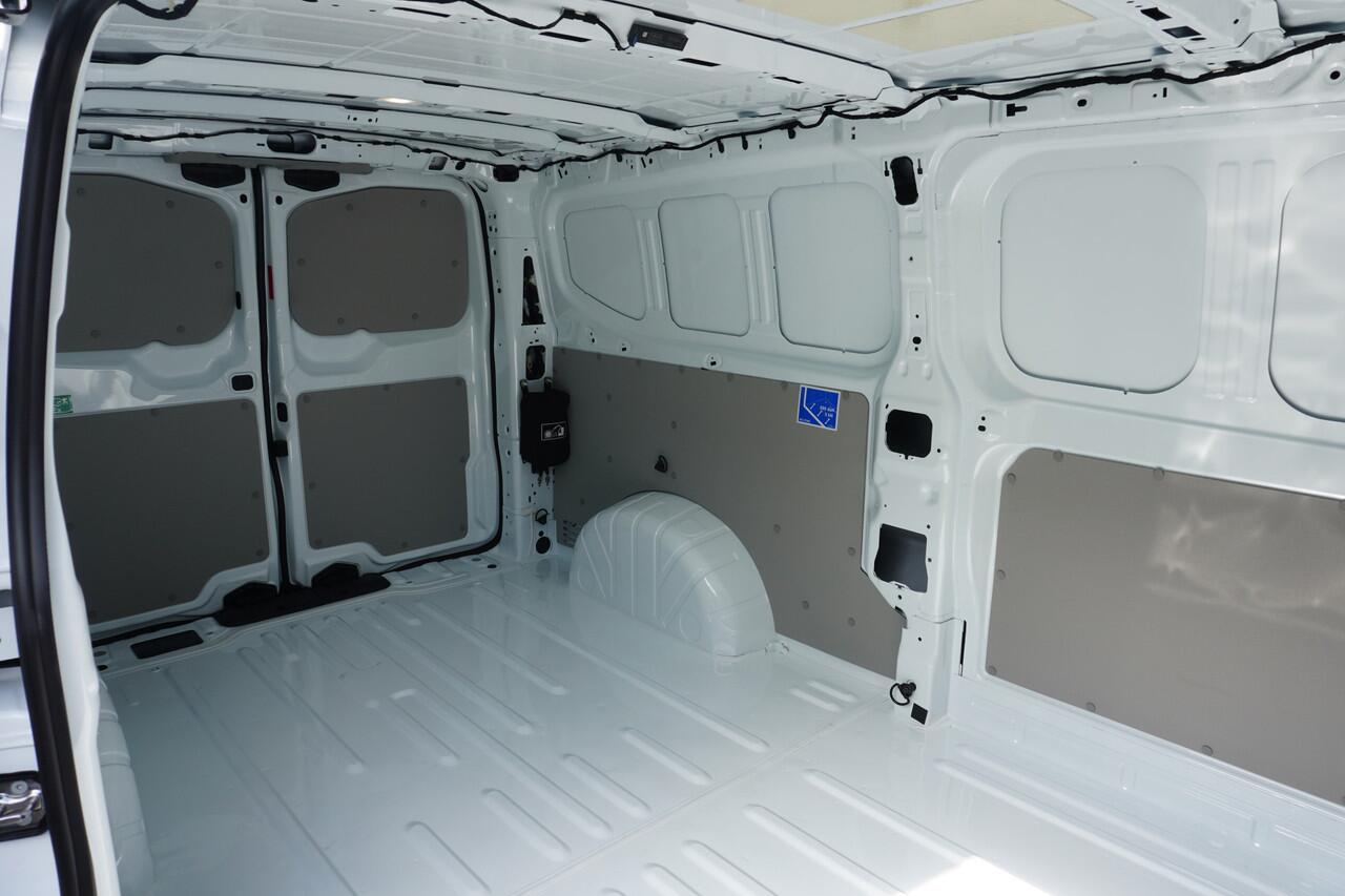 Volkswagen E-Transporter e-Transporter 136 pk e-Transporter Life 136 pk, Achterdeuren zonder ruit, Trekhaak, Climatronic, Bijrijdersbank