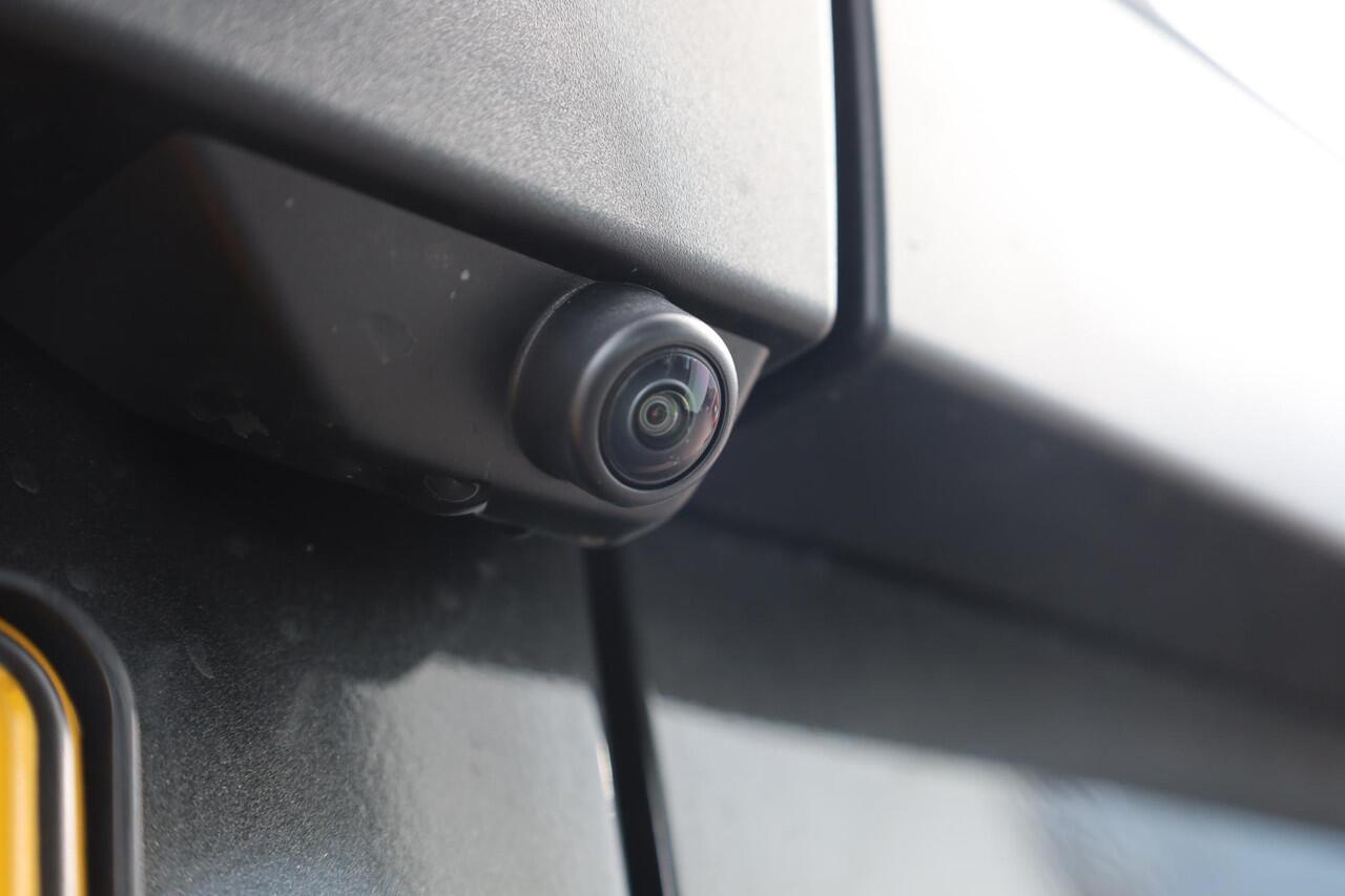 Volkswagen E-Transporter 32 L2H1 Bulli 64 kWh 286PK / 210kW, Achteruitrijcamera (Area View), LED Matrix IQ.Light, verwarmbare voorstoelen, Apple Carplay & Android Auto, achteruitrijcamera, adaptive cruise control met Stop & Go, navigatie, dynamische grootlichtassistent, volledig 