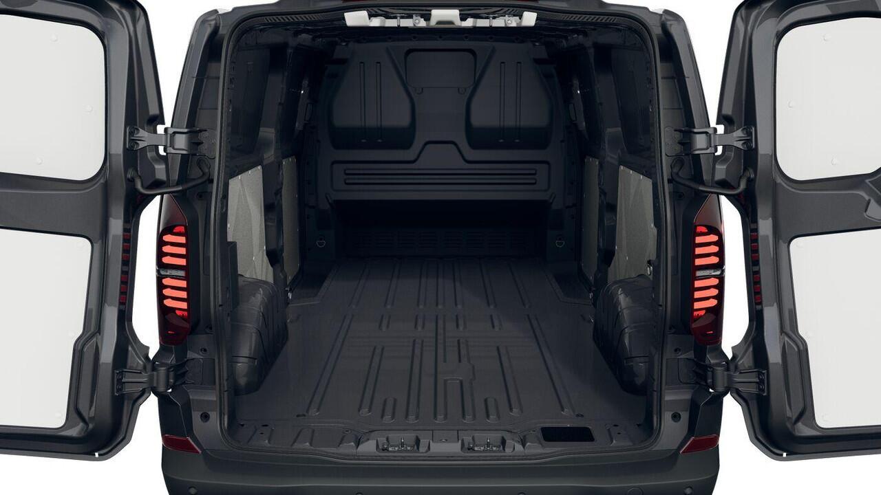 Volkswagen E-Transporter L2 160kW 218pk | Trekhaak | Navigatie | 2x Schuifdeur | Apple Carplay/Android Auto | Alarm | All season banden